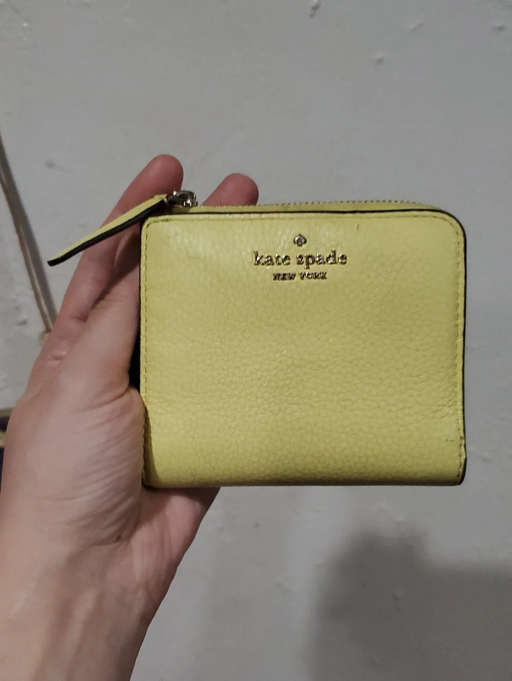 Kate Spade L Zip Wallet In Yellow Leather